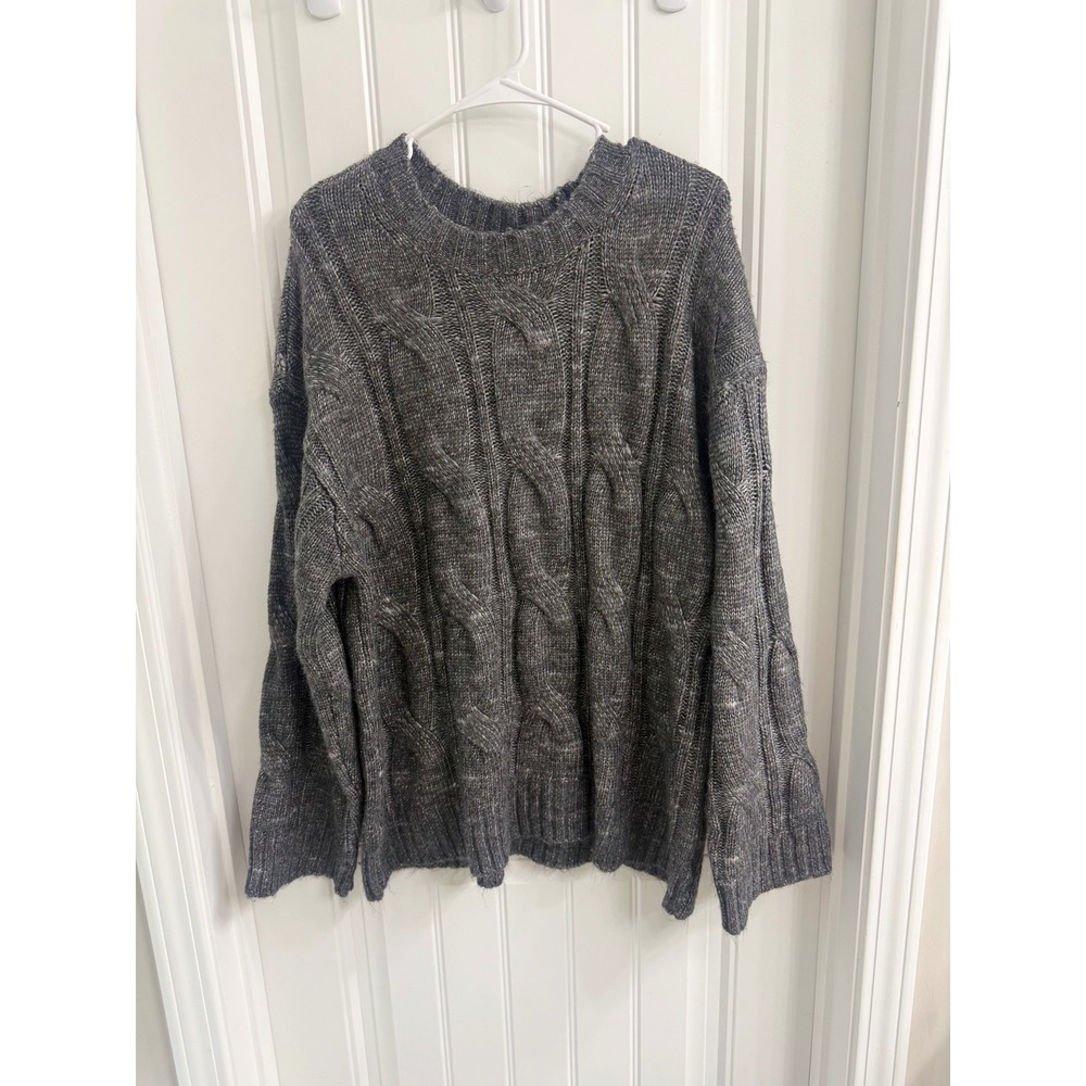 American Eagle Gray Cable Knit Sweater Womens Large Charcoal Marl Crew Neck